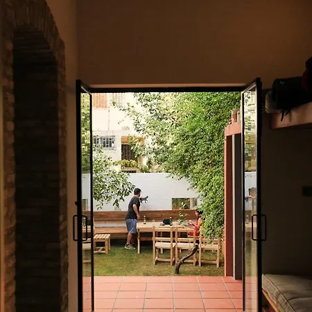 אכסניה Flaneur